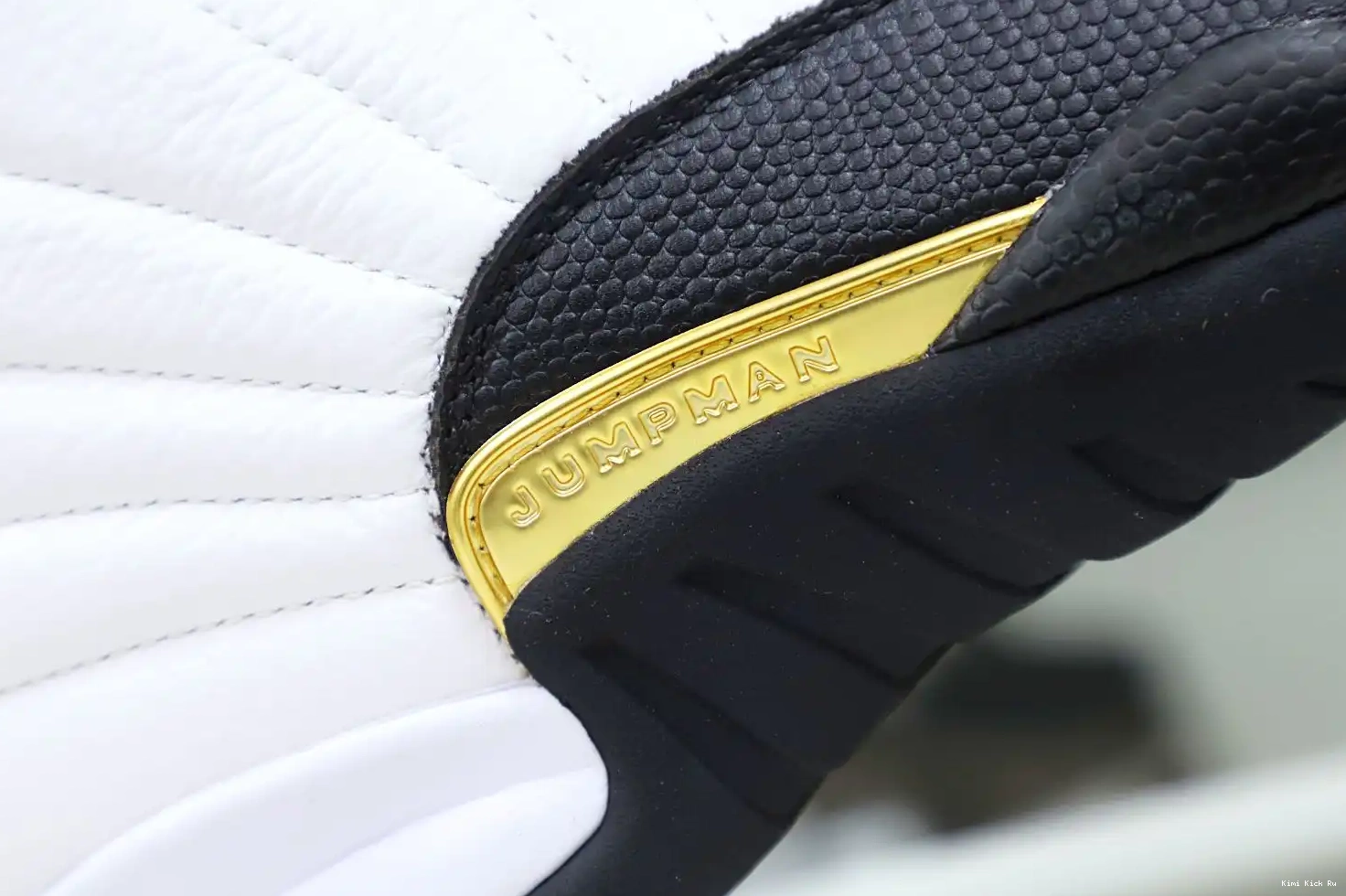 AIR RETRO 12 Kimikick 'ROYALTY' JORDAN 0326